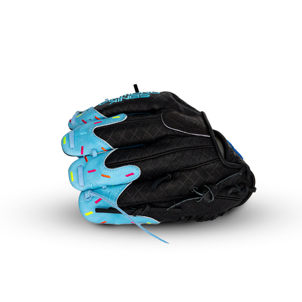 Glove 22